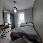 Paskom Apartmanhaz *
