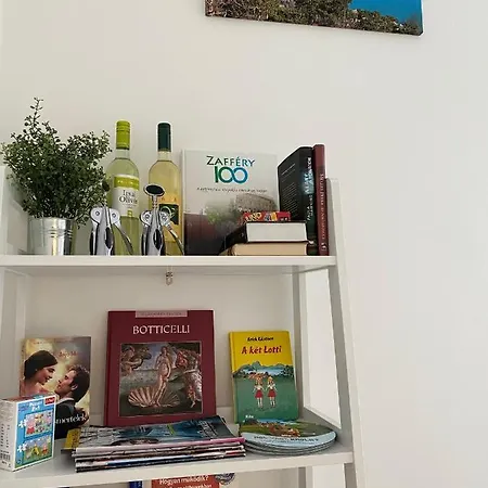 Paskom Apartmanhaz Lägenhet *
