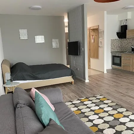 Paskom Apartmanhaz *