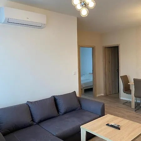 Paskom Apartmanhaz Lägenhet Nyergesujfalu