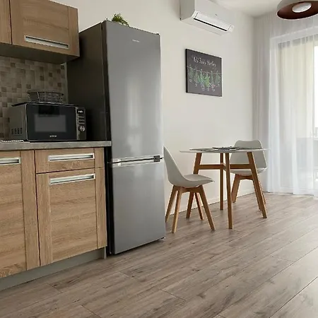 Paskom Apartmanhaz * Nyergesujfalu