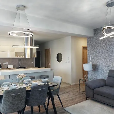 Lägenhet Paskom Apartmanhaz *