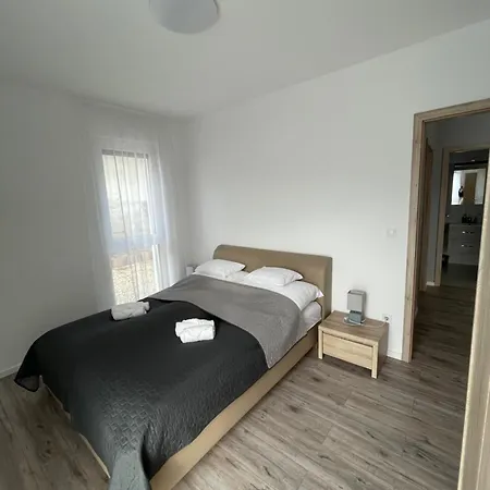 Paskom Apartmanhaz Lägenhet *