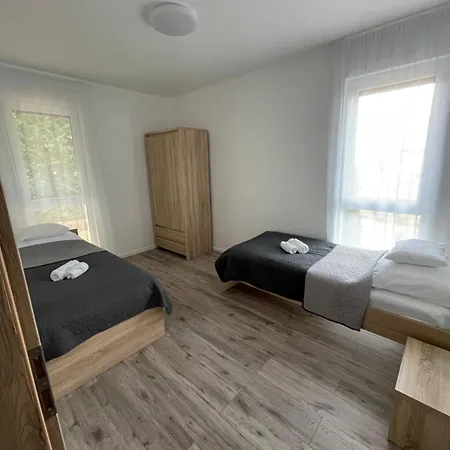 Paskom Apartmanhaz Lägenhet Nyergesujfalu