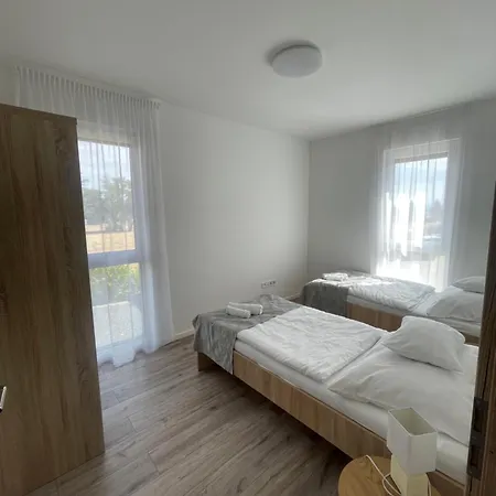 Paskom Apartmanhaz * Nyergesujfalu