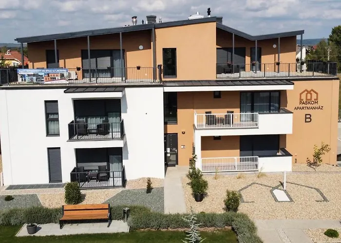 Paskom Apartmanhaz Nyergesujfalu