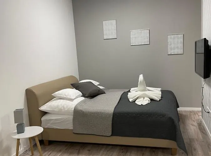 Paskom Apartmanhaz Apartment Nyergesujfalu