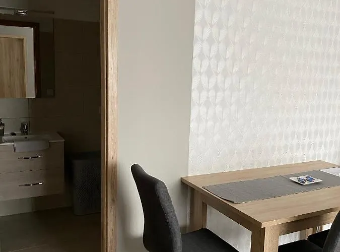 Paskom Apartmanhaz Apartment Nyergesujfalu