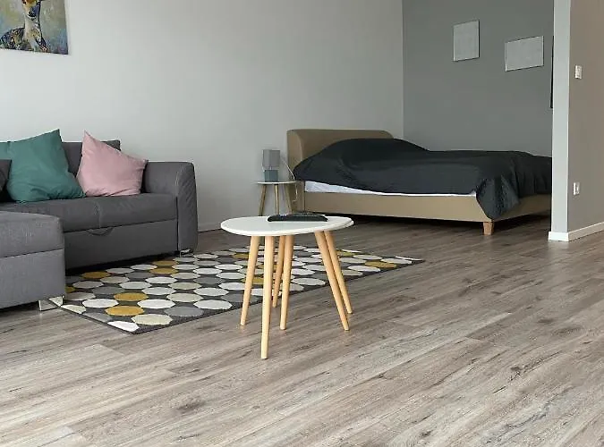 Paskom Apartmanhaz * Nyergesujfalu