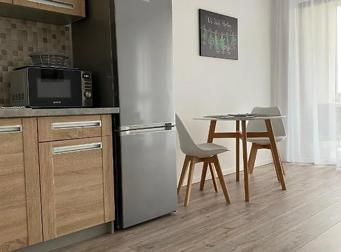 Paskom Apartmanhaz * Nyergesujfalu