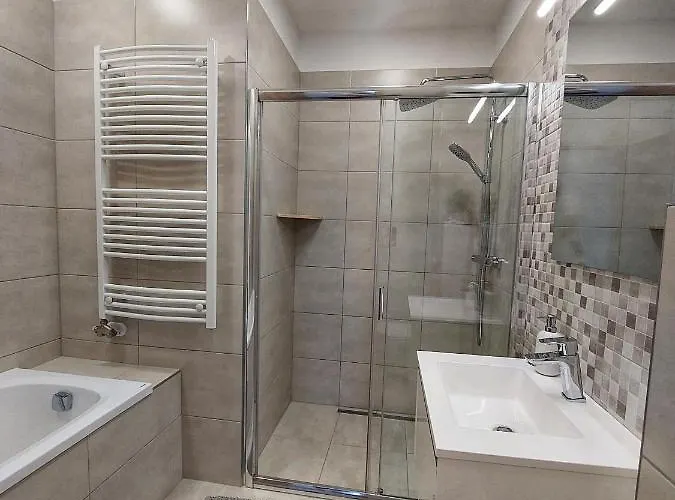 Paskom Apartmanhaz