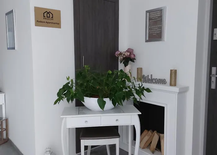 Paskom Apartmanhaz * Nyergesujfalu