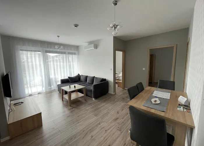 Paskom Apartmanhaz Apartment