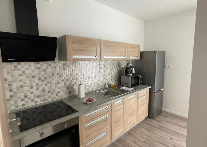 Apartament Paskom Apartmanhaz *