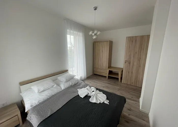 Paskom Apartmanhaz * Nyergesujfalu